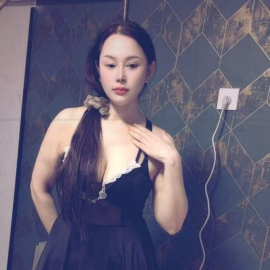性感肉臀骚妹妹